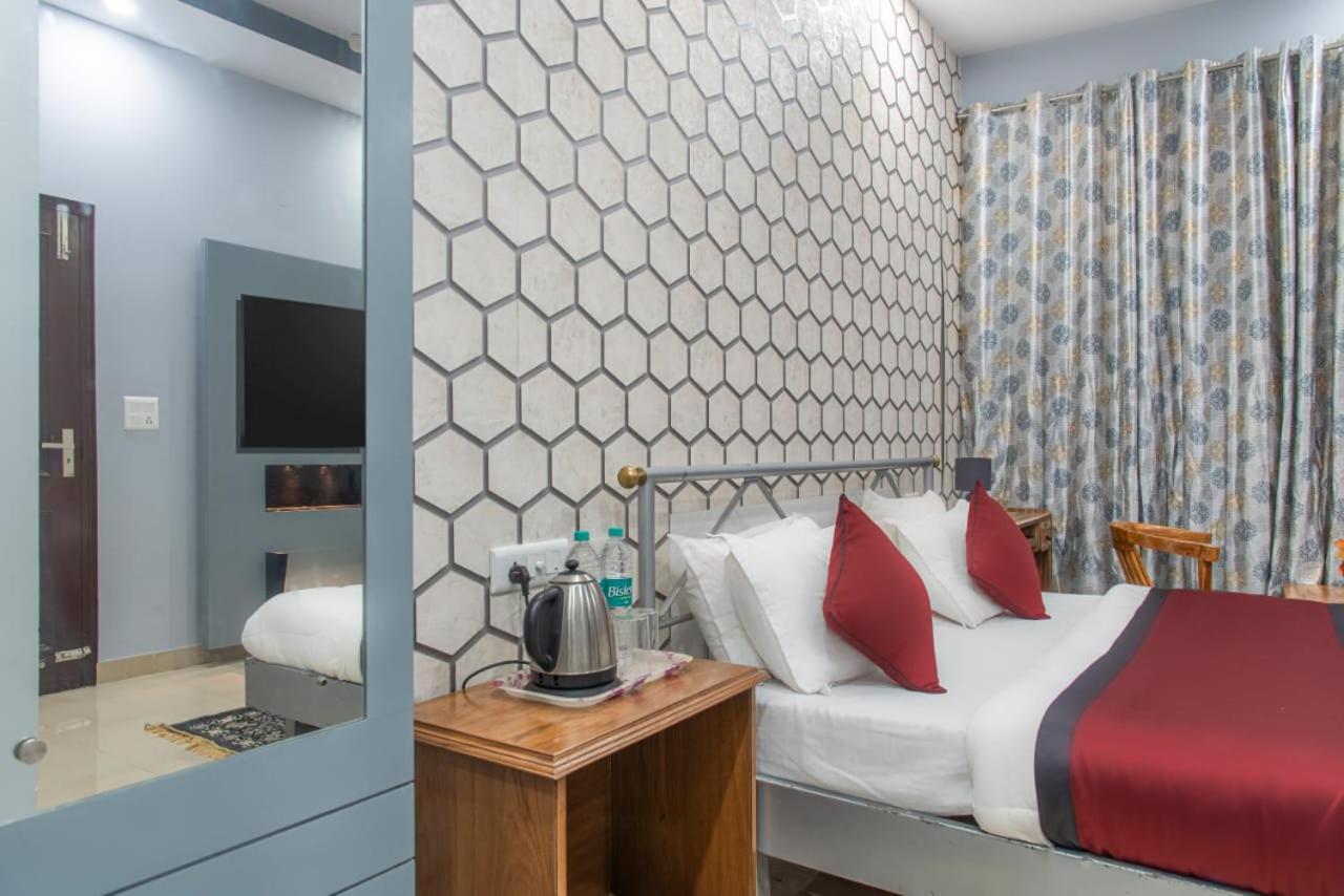 Mountain Height Kasauli Apartman Kültér fotó