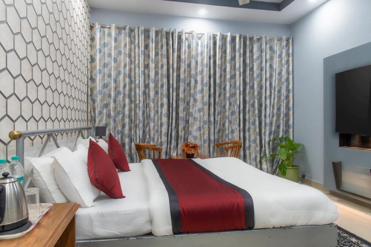 Mountain Height Kasauli Apartman Kültér fotó